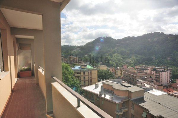 appartamento in vendita a Genova in zona Pontedecimo