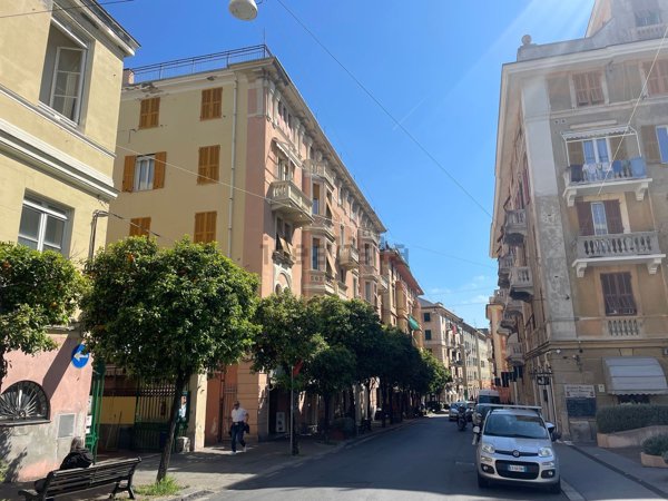 appartamento in vendita a Genova in zona Pegli