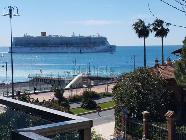 appartamento in vendita a Genova in zona Albaro