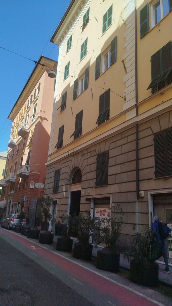 appartamento in vendita a Genova in zona Portoria / Piccapietra