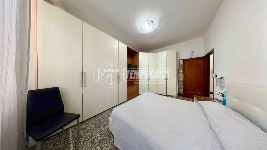 appartamento in vendita a Genova in zona Sestri Ponente