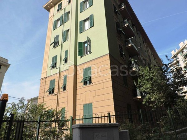 appartamento in vendita a Genova in zona Sampierdarena