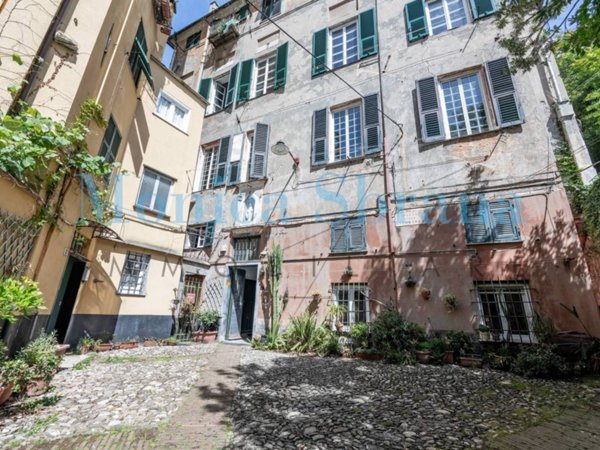 appartamento in vendita a Genova in zona Lagaccio / Granarolo