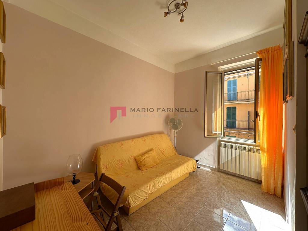 appartamento in vendita a Genova in zona Staglieno
