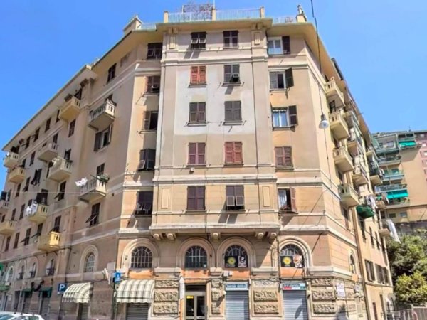 appartamento in vendita a Genova in zona Quezzi
