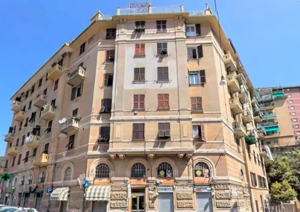 appartamento in vendita a Genova in zona Quezzi