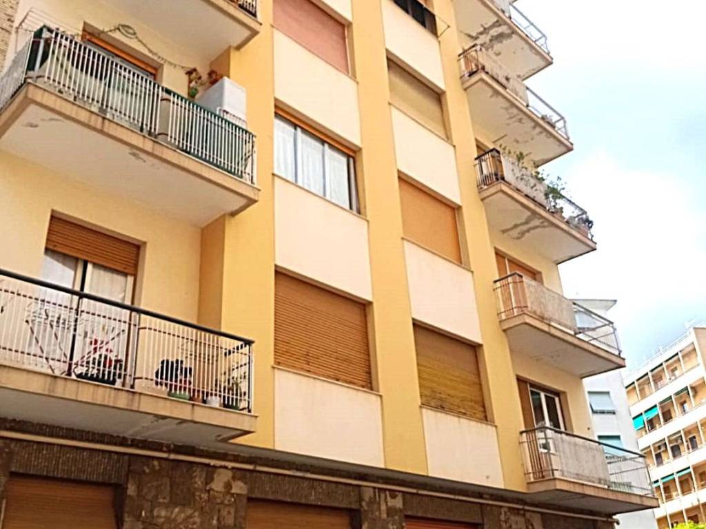 appartamento in vendita a Genova in zona Pegli