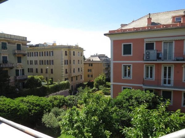 appartamento in vendita a Genova in zona Albaro
