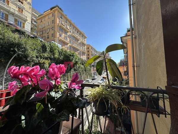 appartamento in vendita a Genova in zona Castelletto
