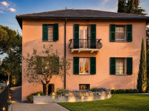 casa indipendente in vendita a Genova