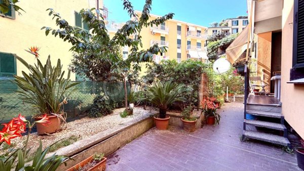 appartamento in vendita a Genova in zona Castelletto