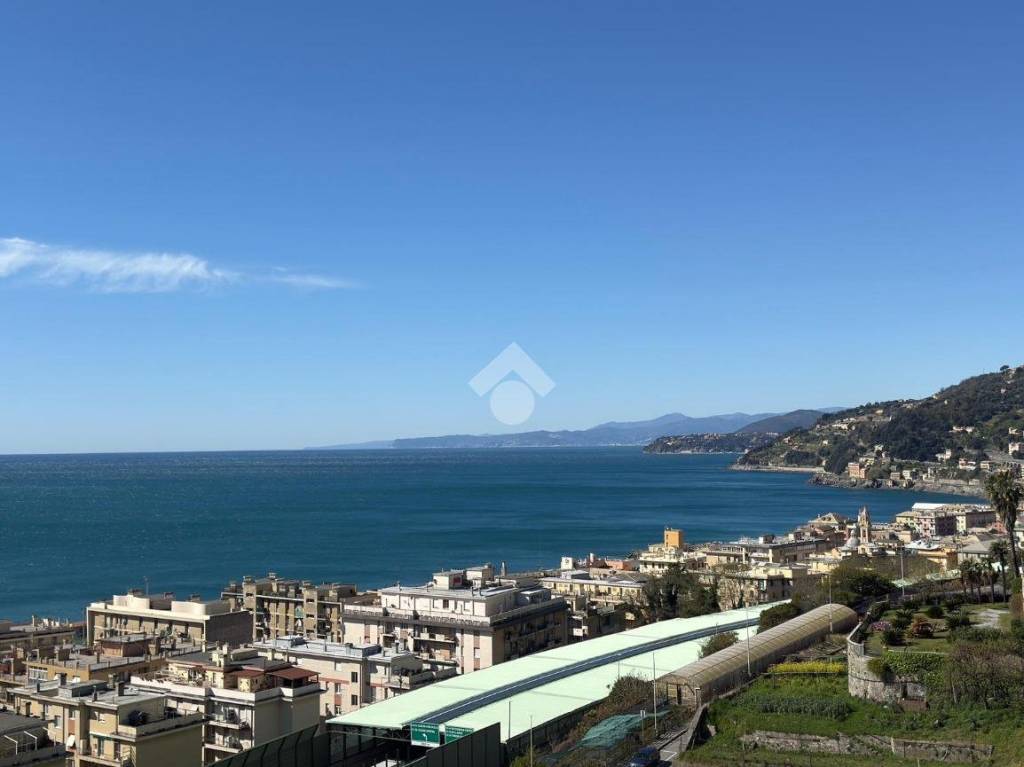 appartamento in vendita a Genova in zona Voltri