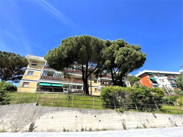 appartamento in vendita a Genova in zona Lagaccio / Granarolo