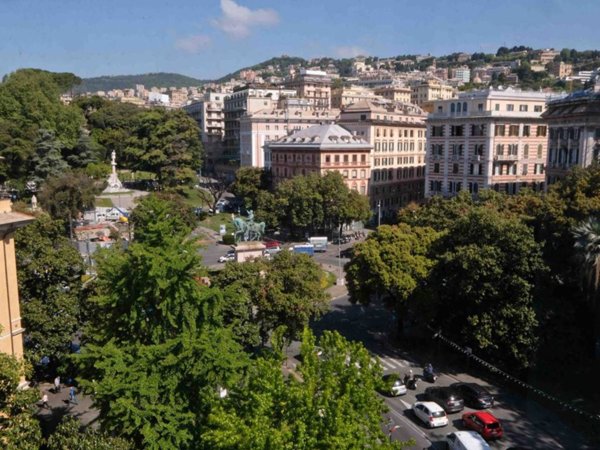 appartamento in vendita a Genova in zona Centro Storico