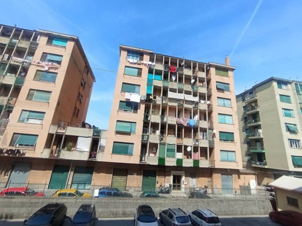 appartamento in vendita a Genova in zona Sampierdarena