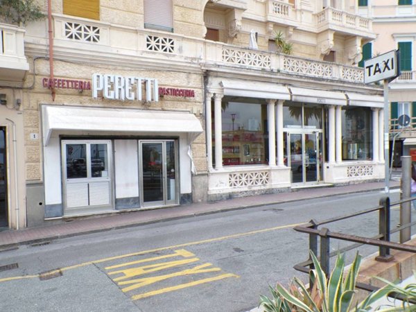 negozio in vendita a Genova in zona Pegli
