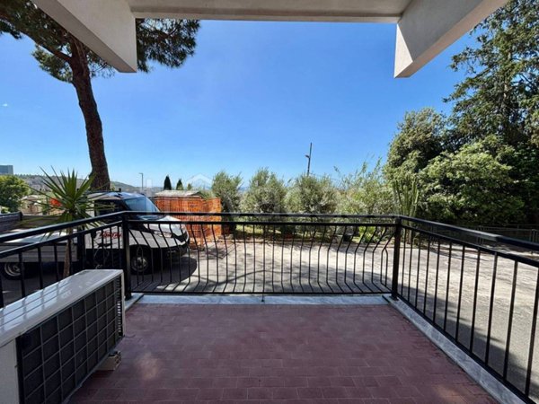 appartamento in vendita a Genova in zona Sestri Ponente
