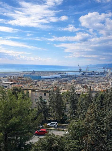 appartamento in vendita a Genova in zona Cornigliano
