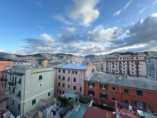 appartamento in vendita a Genova in zona Quezzi
