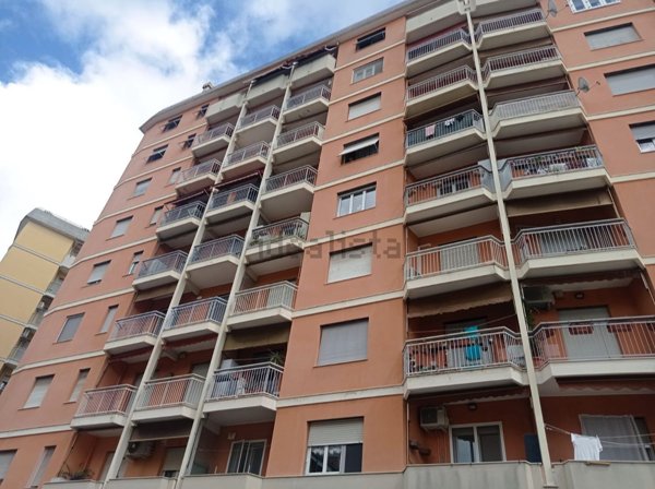 appartamento in vendita a Genova in zona Sampierdarena