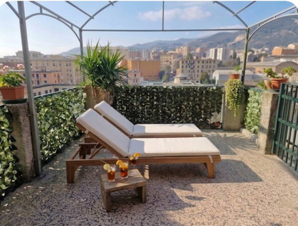 appartamento in vendita a Genova in zona Sestri Ponente