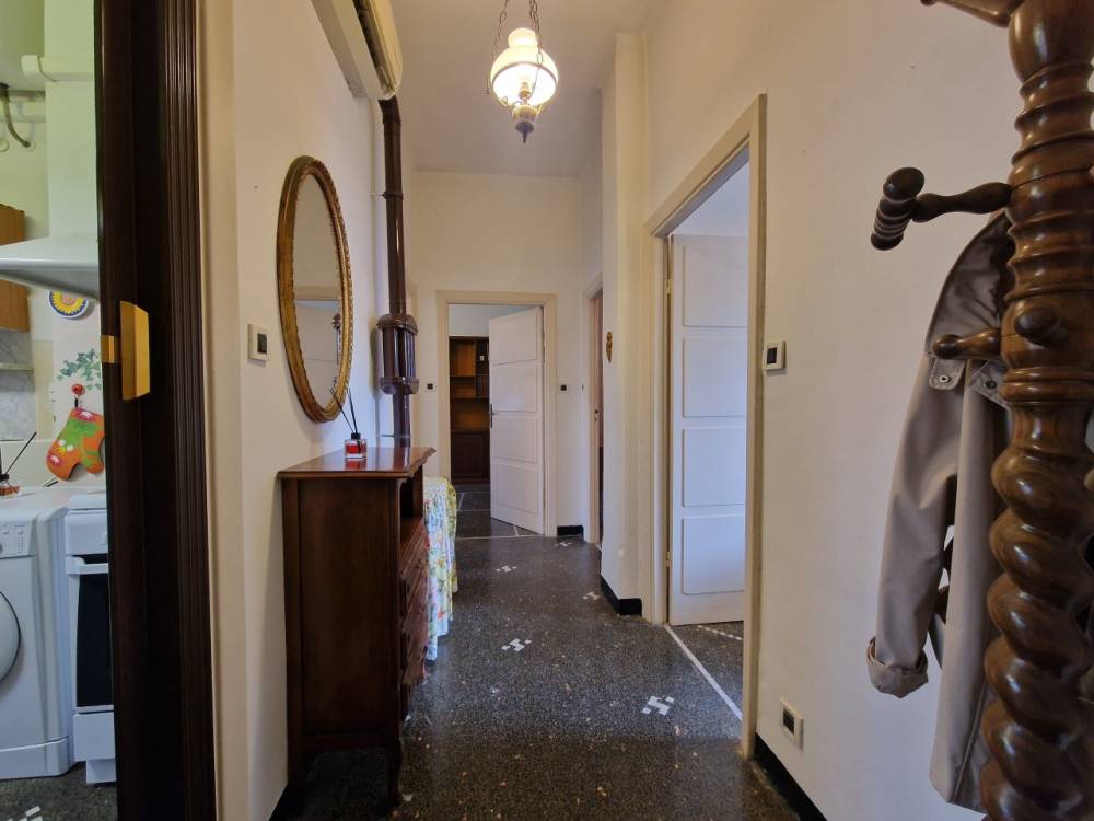 appartamento in vendita a Genova in zona Cornigliano