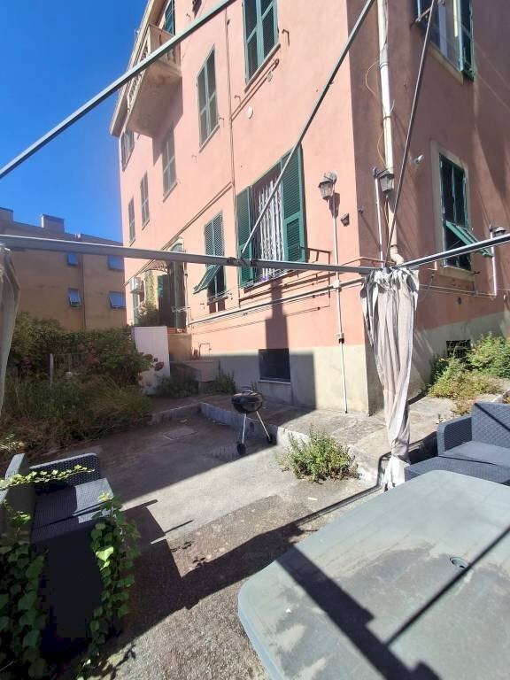 appartamento in vendita a Genova in zona Murta