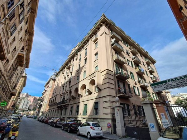 appartamento in vendita a Genova in zona Marassi