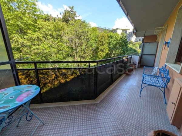appartamento in vendita a Genova in zona Pegli