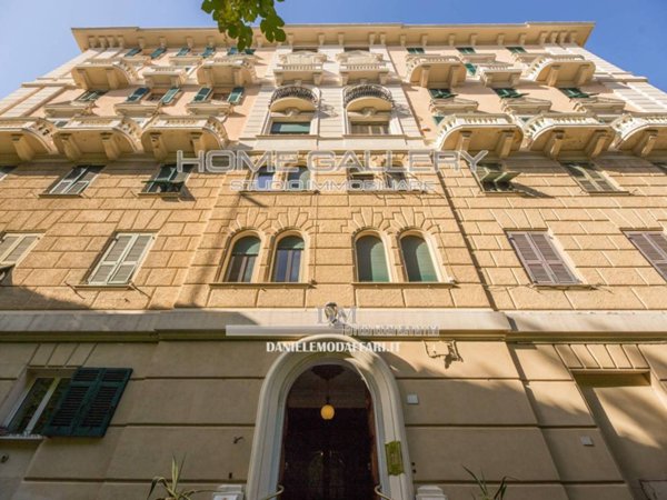 appartamento in vendita a Genova in zona Albaro
