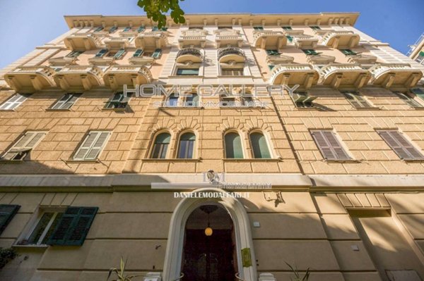 appartamento in vendita a Genova in zona Albaro
