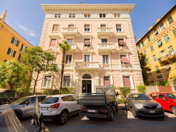 appartamento in vendita a Genova in zona Albaro