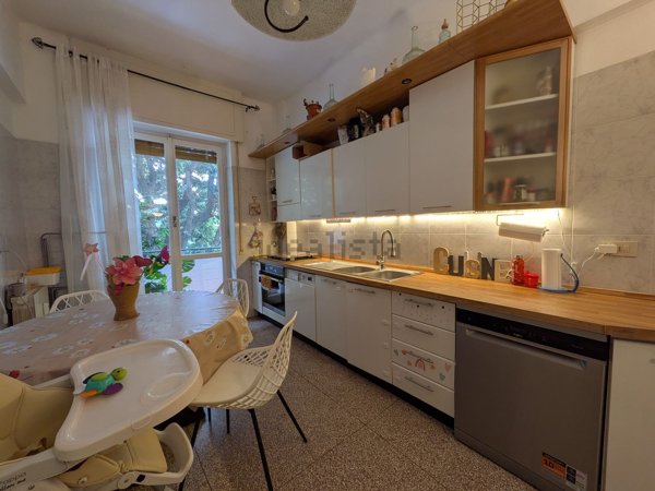 appartamento in vendita a Genova in zona Pegli