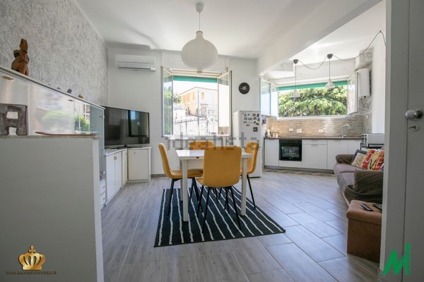 appartamento in vendita a Genova in zona Marassi