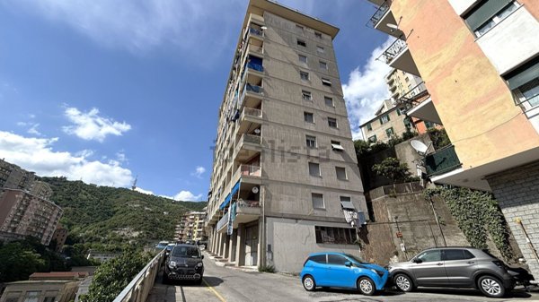 appartamento in vendita a Genova in zona Lagaccio / Granarolo