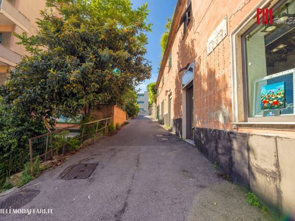 appartamento in vendita a Genova in zona Albaro