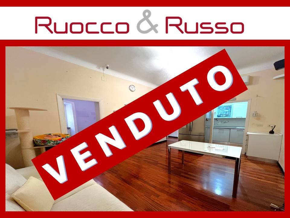 appartamento in vendita a Genova in zona Foce