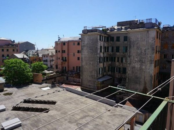 appartamento in vendita a Genova in zona Sampierdarena