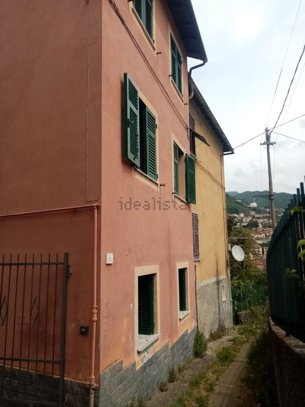 casa indipendente in vendita a Genova in zona Struppa
