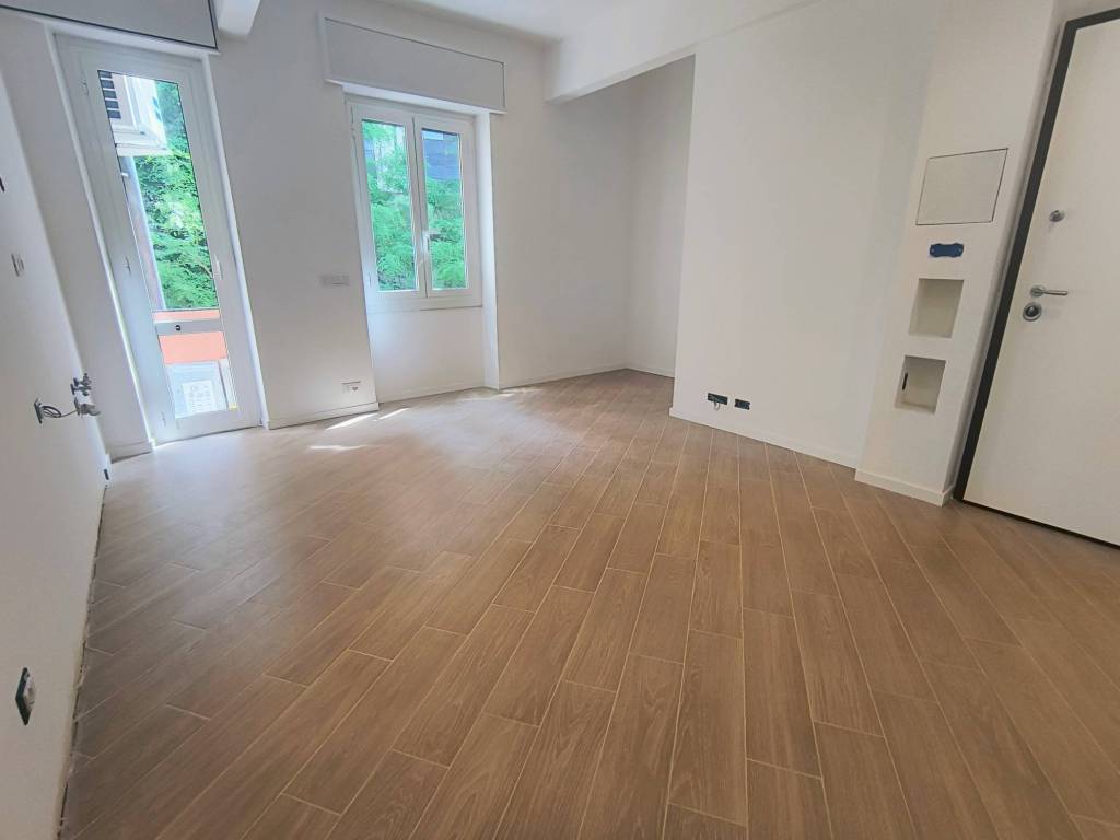 appartamento in vendita a Genova in zona Lagaccio / Granarolo