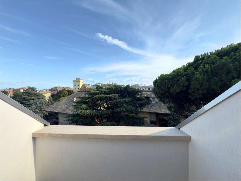 appartamento in vendita a Genova in zona Albaro