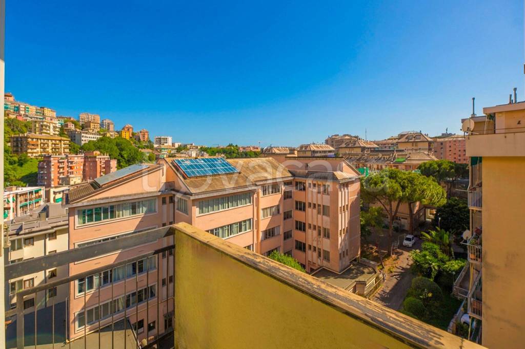 appartamento in vendita a Genova