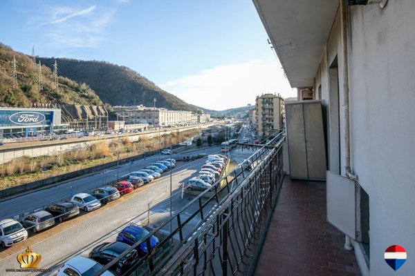 appartamento in vendita a Genova in zona Molassana
