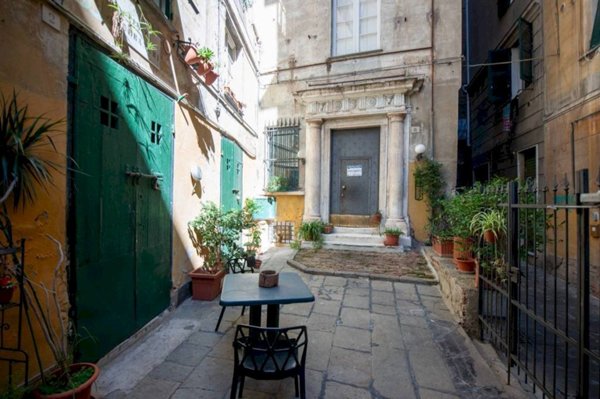 appartamento in vendita a Genova in zona Sturla