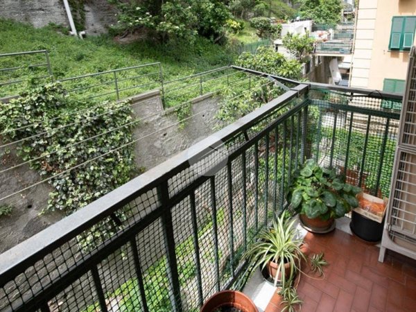 appartamento in vendita a Genova in zona Quezzi