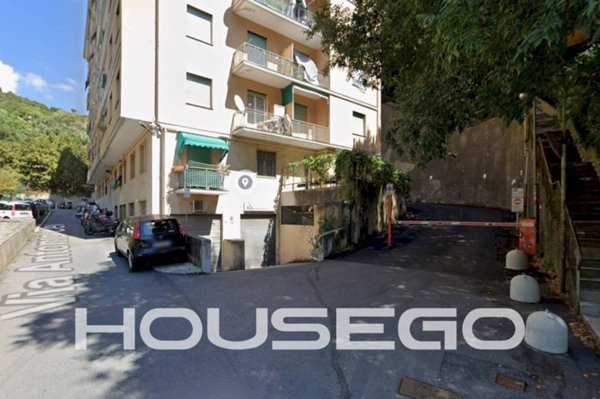 casa indipendente in vendita a Genova