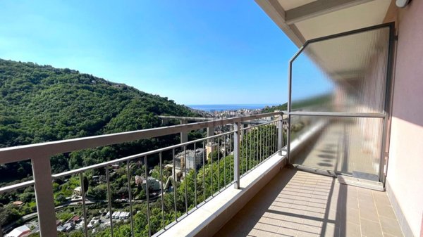 appartamento in vendita a Genova