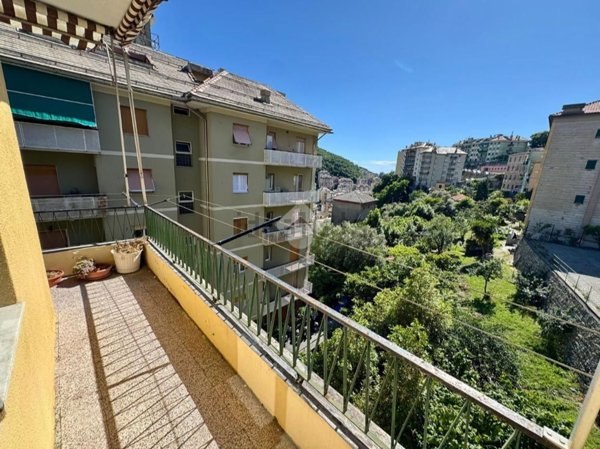 appartamento in vendita a Genova in zona Quezzi