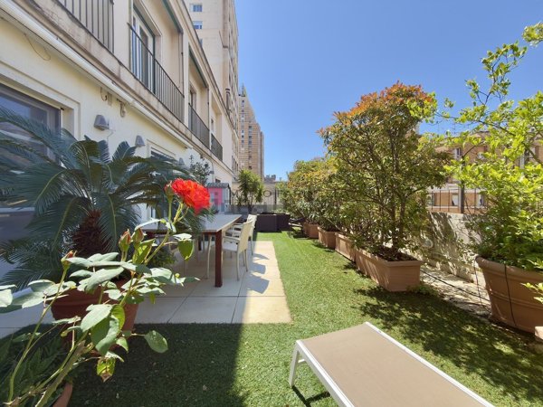appartamento in vendita a Genova in zona San Vincenzo