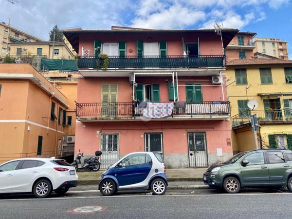 appartamento in vendita a Genova in zona Struppa